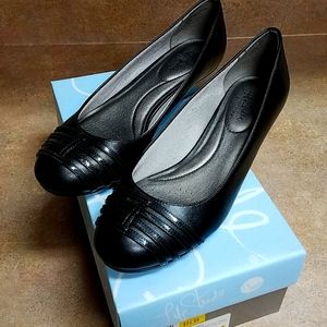 Lifestride Black Ballet Wedges
